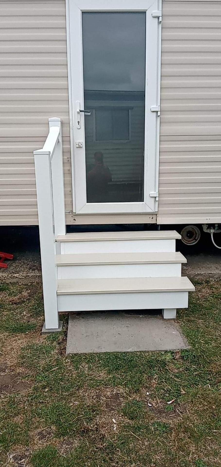Caledonian Caravan Jaywick Sands Экстерьер фото