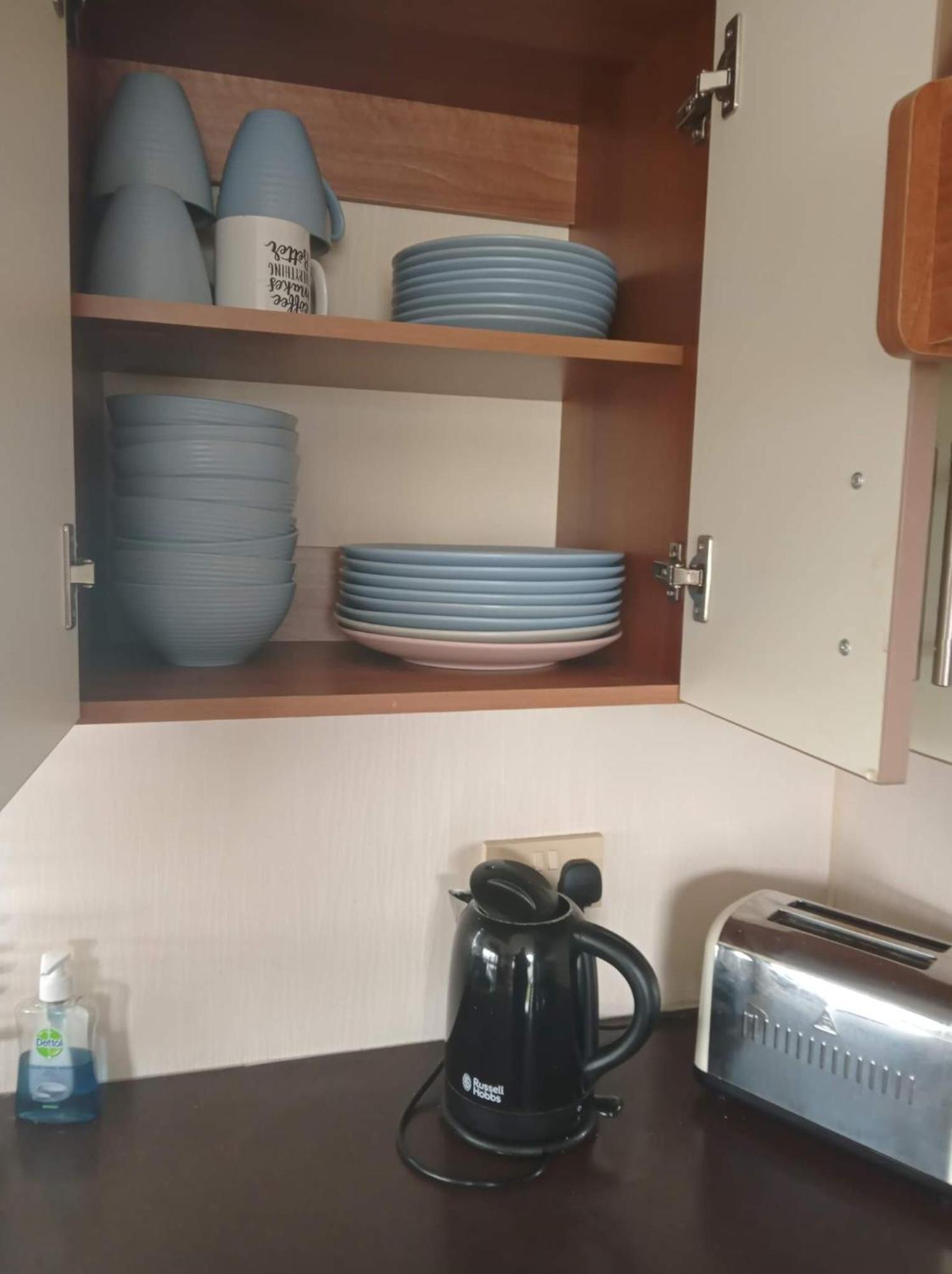 Caledonian Caravan Jaywick Sands Номер фото